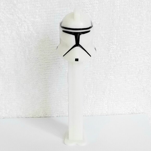 3/$24 NM/M Star Wars Clone Stormtrooper on White PEZ Dispenser!! - Picture 1 of 5